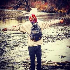 Meet your Posher, Devan